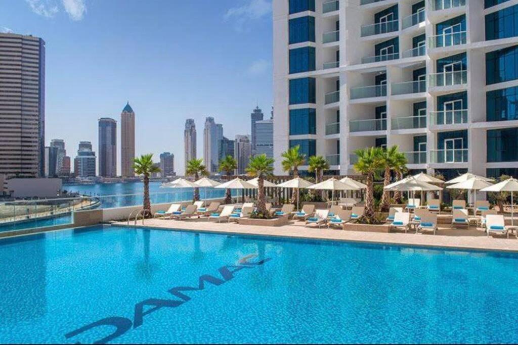 Apartment Luxe Downtown With Pool & Canal View-damac Prive Dubai
